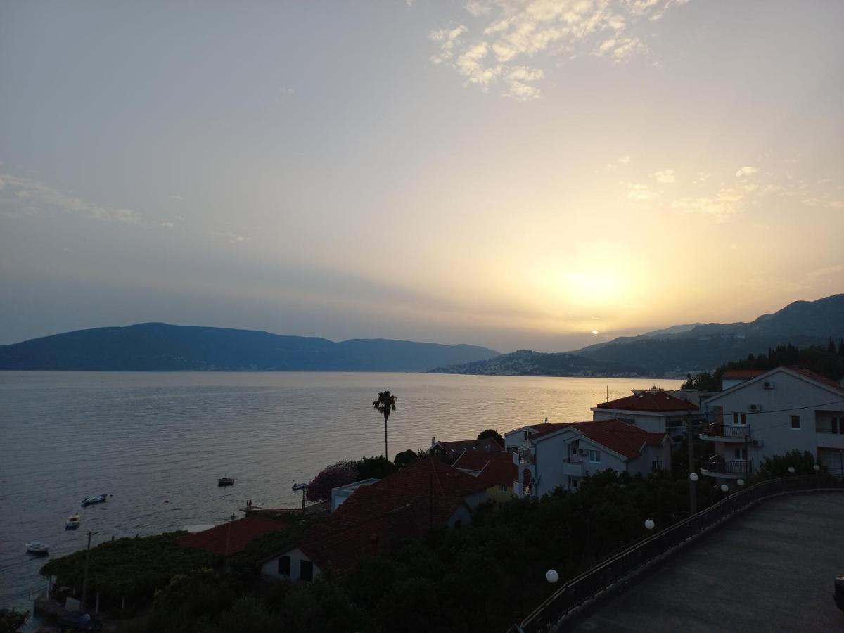 Villa Angelina Kumbor Kültér fotó